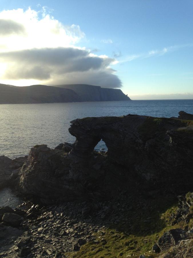 Nordkapp Vandrerhjem Honningsvåg Esterno foto